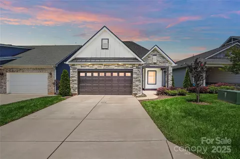 6277 Raven Rock Dr, Denver, NC 28037