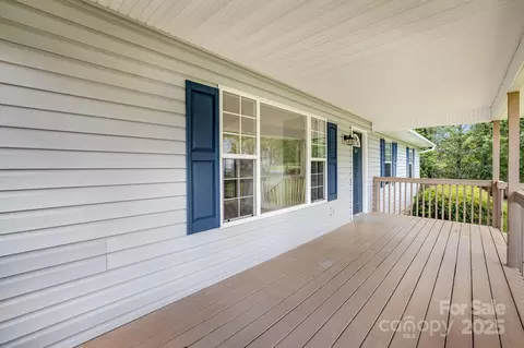 87 Collins Rd, Marshall, NC 28753 photo 7