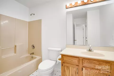 87 Collins Rd, Marshall, NC 28753 photo 32