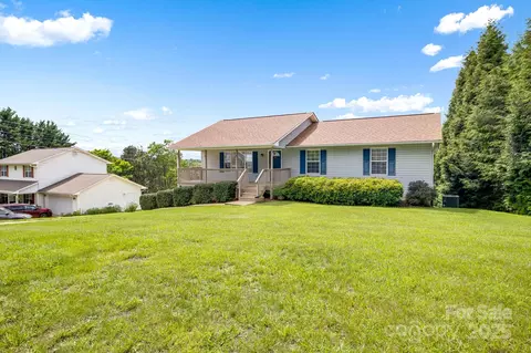 87 Collins Rd, Marshall, NC 28753 photo 5