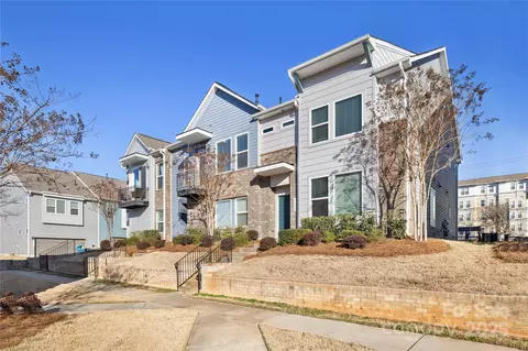 1428 Winding Stream Rd, Charlotte, NC 28206