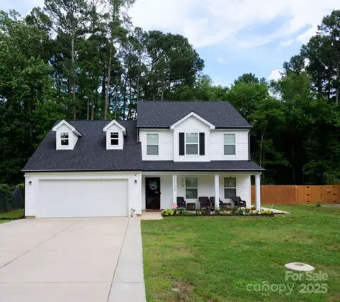 12150 Plover Dr, Charlotte, NC 28269