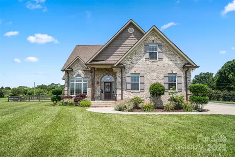 3340 Emerald Pointe Ct, Monroe, NC 28110