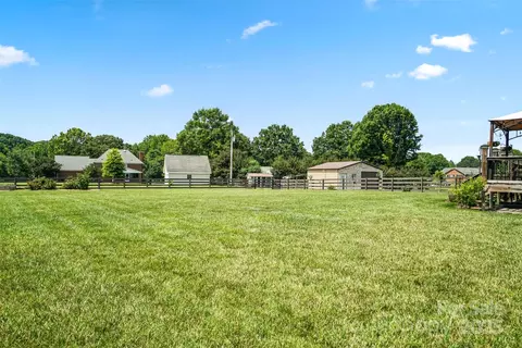 Exterior - 3340 Emerald Pointe Ct, Monroe, NC 28110 photo 8 of 9