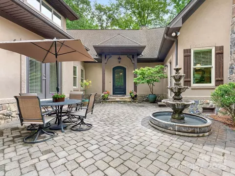 3394 Rainbow Dr, Waxhaw, NC 28173