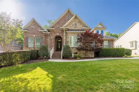 15024 Old Vermillion Dr, Huntersville, NC 28078