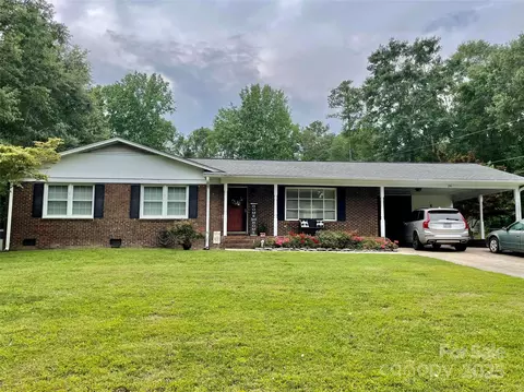 218 Hardin Cir, Grover, NC 28073