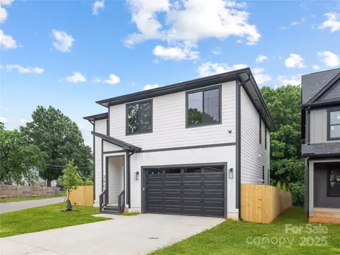 3903 Plainview Rd, Charlotte, NC 28208