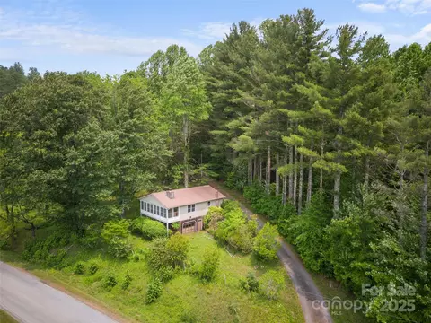 48 Israel Rd, Brevard, NC 28712