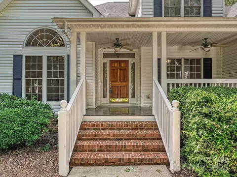 12029 Forest Home Dr, Fort Mill, SC 29708 photo 3