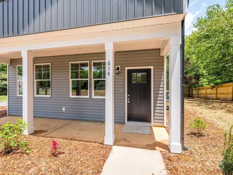 102 Mobley St, Clover, SC 29710