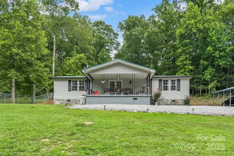 1593 Yancey Rd, Marion, NC 28752