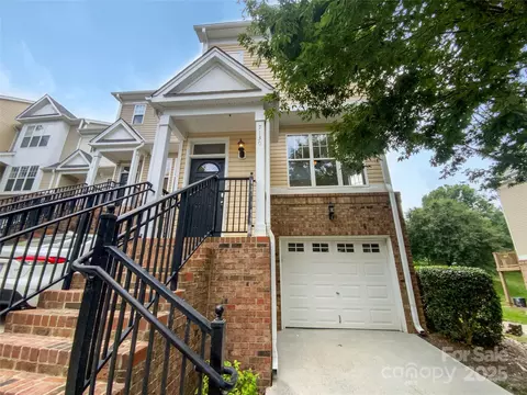 7130 Founders Club Ct, Charlotte, NC 28269