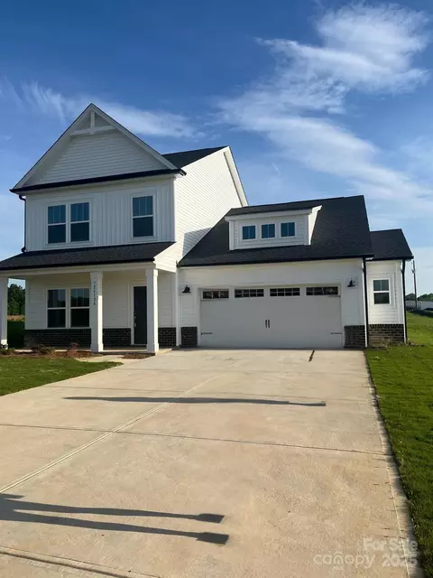 32612 Millingport Rd, New London, NC 28127