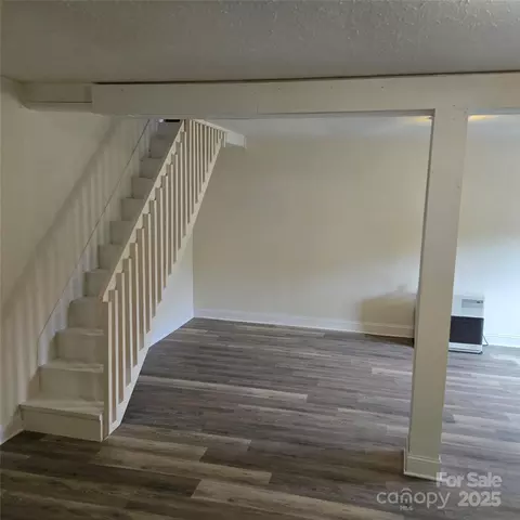 Living - 461 Tweed Rd, Marshall, NC 28753 photo 3 of 5