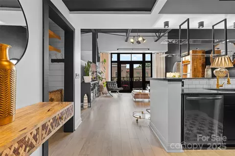 720 Governor Morrison 219 St #219, Charlotte, NC 28211