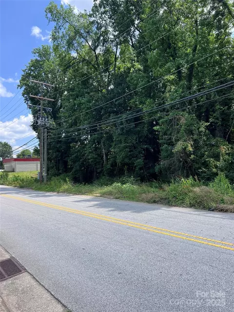 00 3rd 25 St #25, Spencer, NC 28159 photo 2