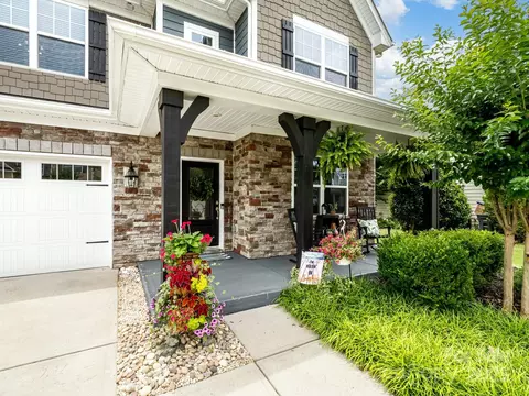 417 Livingston Dr, Lancaster, SC 29720