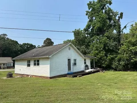 103 New Bethel Church Rd, Lawndale, NC 28090