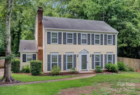 1006 Covewood Ct, Charlotte, NC 28270