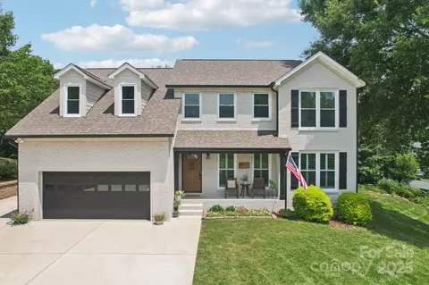 207 Spaniel Se Dr SE, Concord, NC 28025