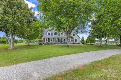 333 Lambs Grill Rd, Rutherfordton, NC 28139
