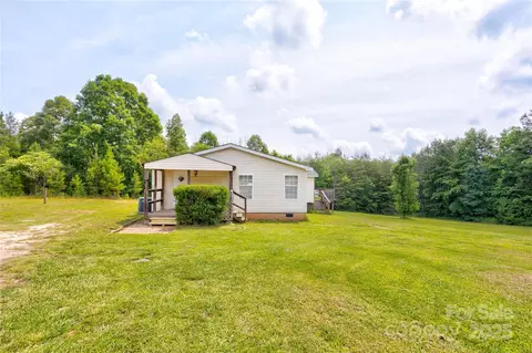 4630 Irish Potato Rd, Kannapolis, NC 28083