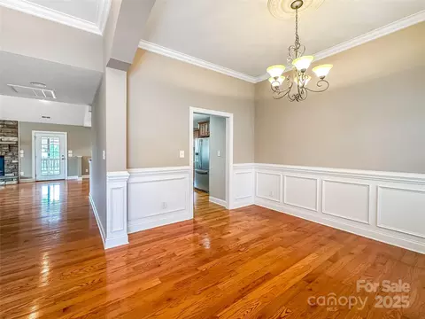1625 Damascus Cir, Conover, NC 28613 photo 10