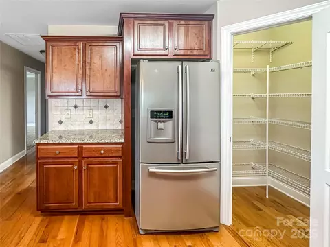 1625 Damascus Cir, Conover, NC 28613 photo 6