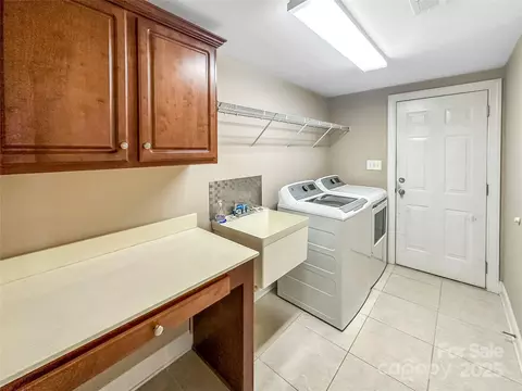 1625 Damascus Cir, Conover, NC 28613 photo 35