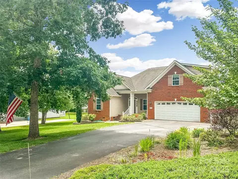 1625 Damascus Cir, Conover, NC 28613 photo 39