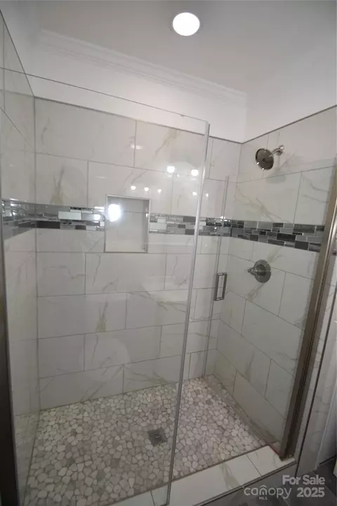 Bath - 706 Mcintyre St, Monroe, NC 28110 photo 2 of 2