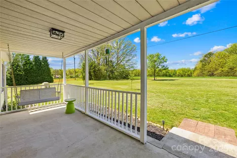 3909 Beda Rd, Maiden, NC 28650 photo 5