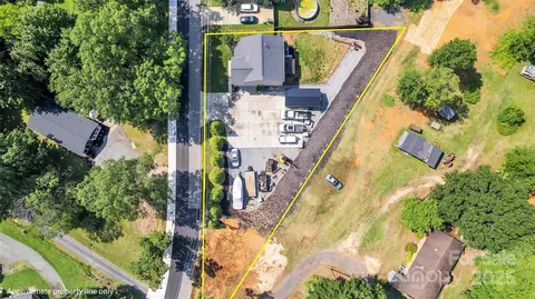 View/Area - 19455 Smith Cir, Cornelius, NC 28031 photo 1 of 1