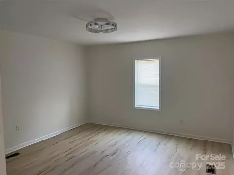 Bedroom - 39 E White St, Chester, SC 29706 photo 2 of 3
