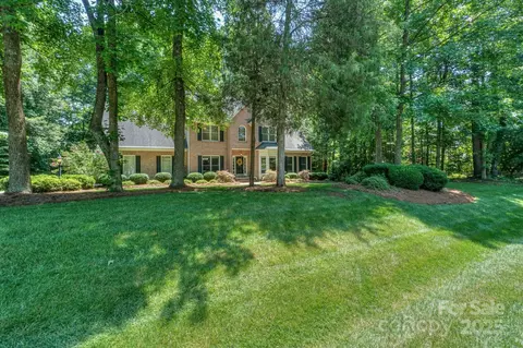 Exterior - 5485 Deer Run Ct, Davidson, NC 28036 photo 2 of 11