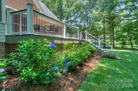 Exterior - 5485 Deer Run Ct, Davidson, NC 28036 photo 8 of 11