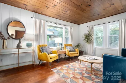 9 Linden Ave, Asheville, NC 28801