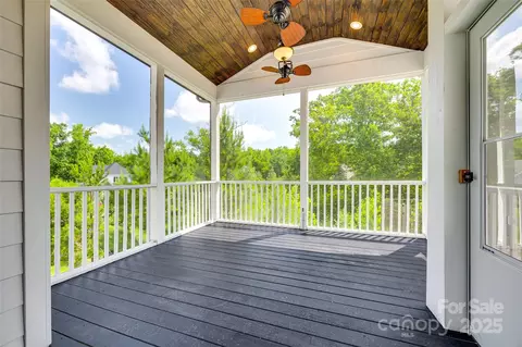 Exterior - 509 Abelia Ln, Tega Cay, SC 29708 photo 5 of 9