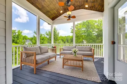 Exterior - 509 Abelia Ln, Tega Cay, SC 29708 photo 4 of 9