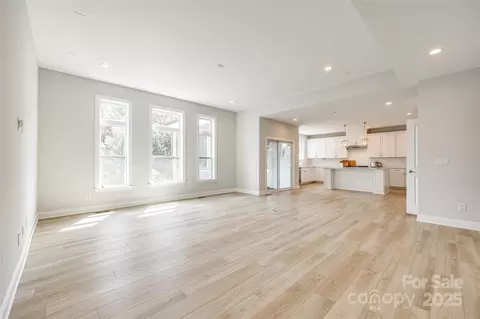 Living - 509 Abelia Ln, Tega Cay, SC 29708 photo 2 of 5