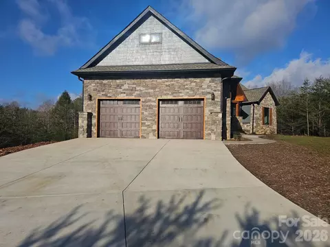 Exterior - 1076 Table View 55 Dr #55, Morganton, NC 28655 photo 2 of 5