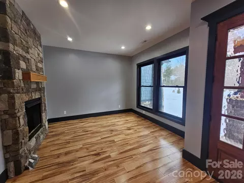 Living - 1076 Table View 55 Dr #55, Morganton, NC 28655 photo 5 of 9