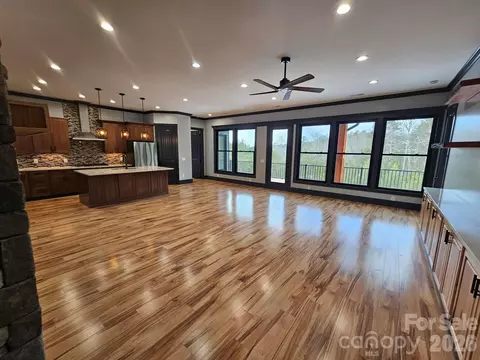 Living - 1076 Table View 55 Dr #55, Morganton, NC 28655 photo 1 of 9