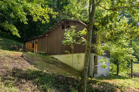 287 Walnut Ridge Dr, Clyde, NC 28721 photo 34