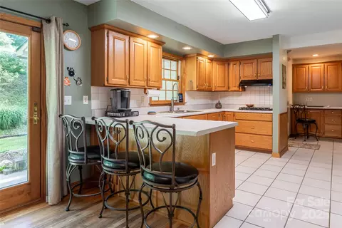 287 Walnut Ridge Dr, Clyde, NC 28721 photo 12