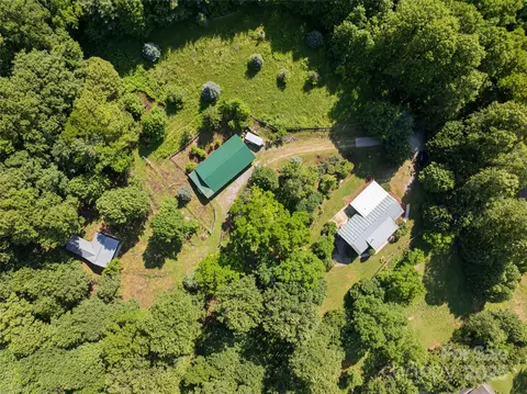 287 Walnut Ridge Dr, Clyde, NC 28721 photo 2