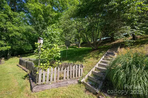 287 Walnut Ridge Dr, Clyde, NC 28721 photo 33