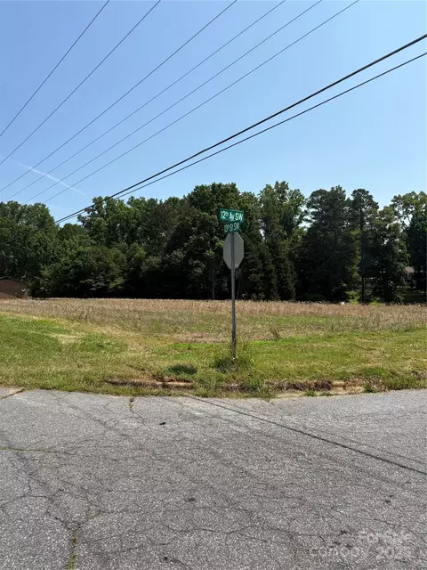 3 Lots 13th Sw 121314 St SW #12,13,14, Hickory, NC 28602