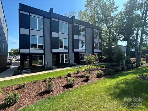 419 Devender Ne 3 Ln NE #3, Charlotte, NC 28217